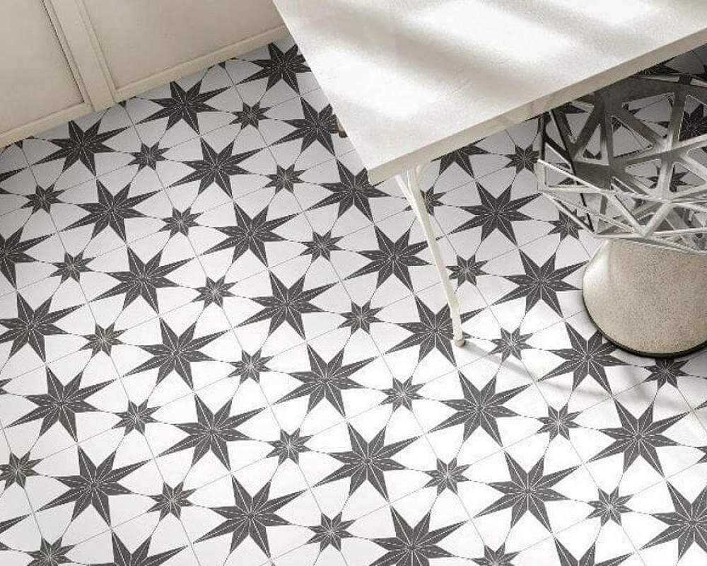 Night Black Pre-Cut 45x45